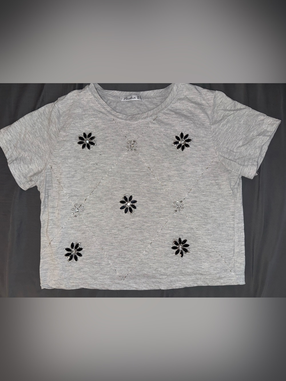 Girls' Light Gray Embellished Short Sleeve Top